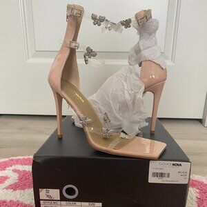 Fashion Nova - Fly Away Heels